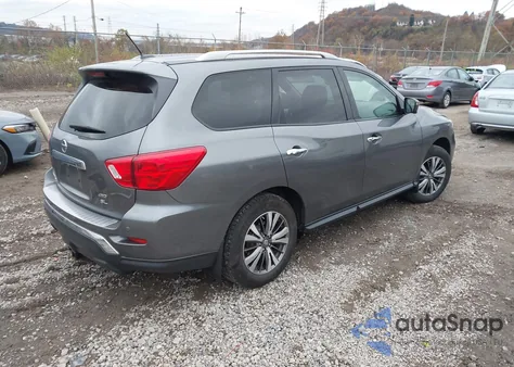 2018 Nissan Pathfinder Sl из США, поврежденный, VIN 5N1DR2MM8JC613477